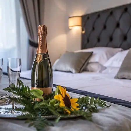 Konukevi San Pietro Leisure And Luxury Roma